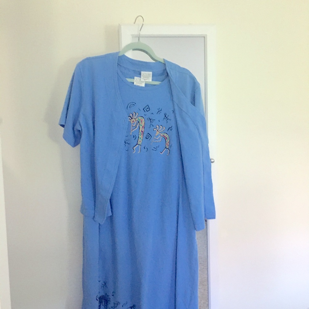Jersey knot sleeveless shirt dress with matching shrug.  Warn one time.